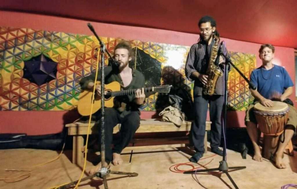 arambol open mic oeganic vibes